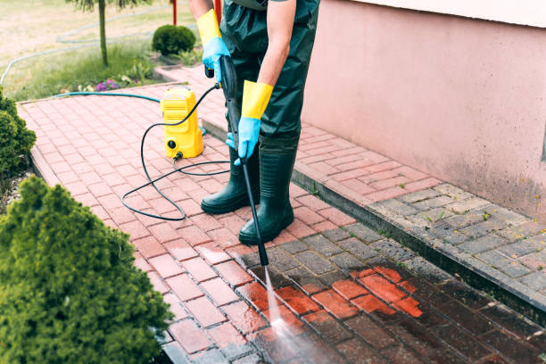 Best Sidewalk Pressure Washing  in North Babylon, NY